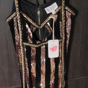 Sequin Formal Dress size medium color black and gold Sequin double split. No zip
